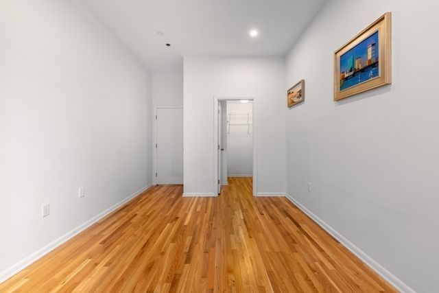 1243 Adams 207, Boston, MA 02124