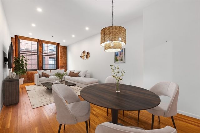 1243 Adams 207, Boston, MA 02124