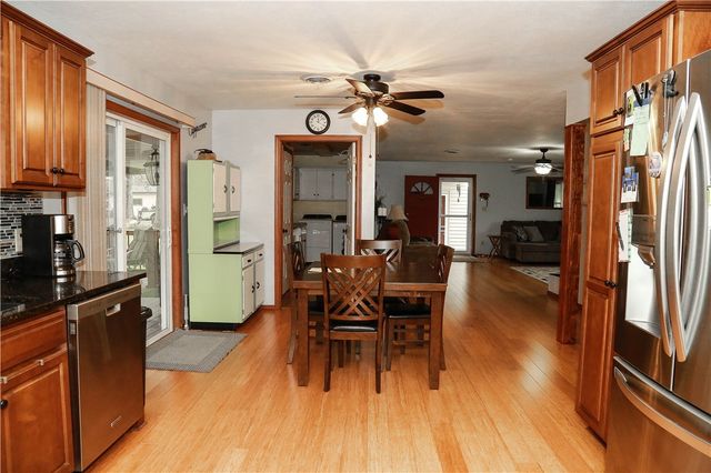 224 Laddy Lane, London, AR 72847