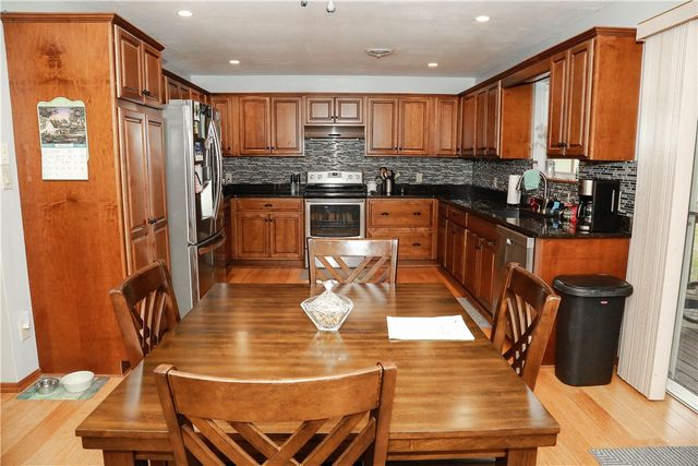 224 Laddy Lane, London, AR 72847
