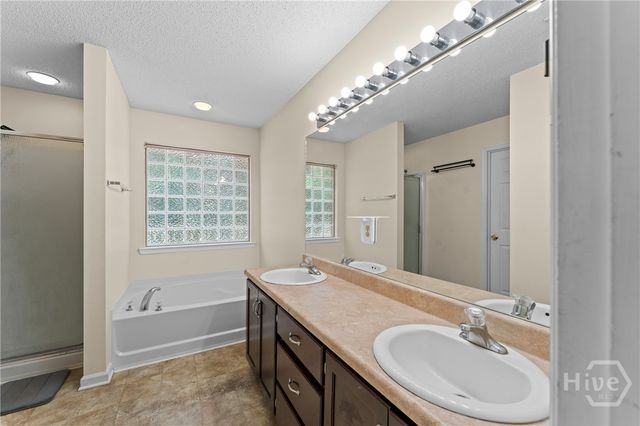 107 Shallowford Circle, Hinesville, GA 31313