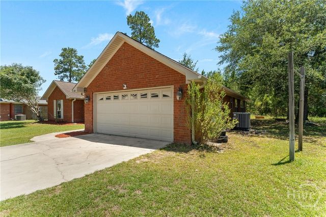 107 Shallowford Circle, Hinesville, GA 31313