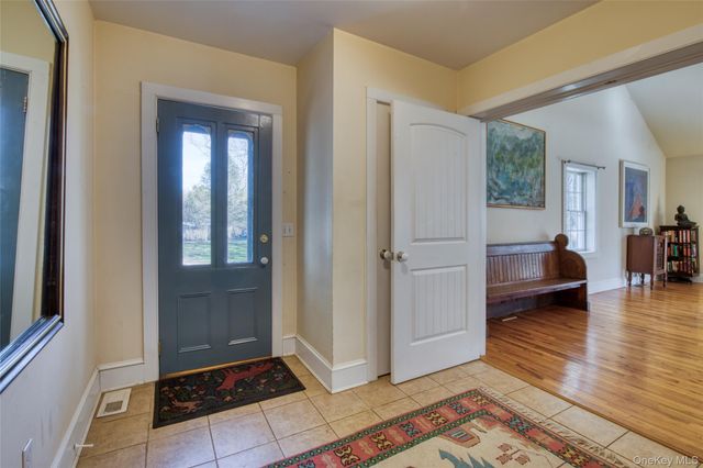 65 Ryder Farm Lane, Orient, NY 11957