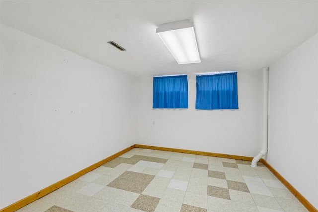 528 25th Street, West Des Moines, IA 50265