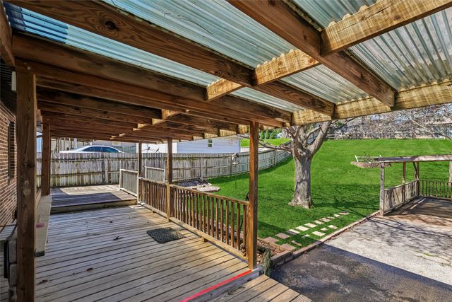 528 25th Street, West Des Moines, IA 50265