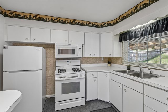 528 25th Street, West Des Moines, IA 50265