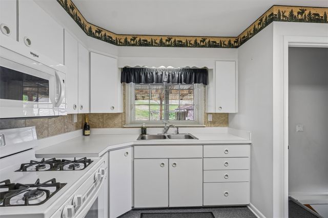 528 25th Street, West Des Moines, IA 50265