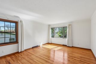 528 25th Street, West Des Moines, IA 50265