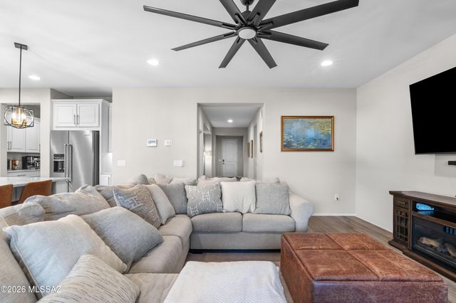 10435 N Decker Drive, Tucson, AZ 85742