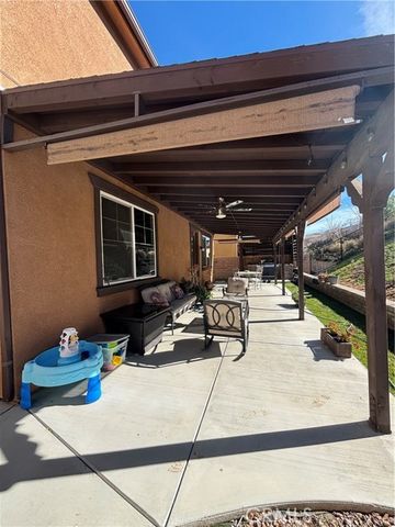 2534 Mapleleaf, Palmdale, CA 93551