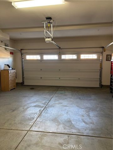 2534 Mapleleaf, Palmdale, CA 93551