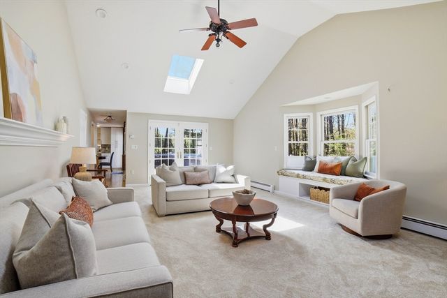 43 Carriage Hill Road, Northborough, MA 01532