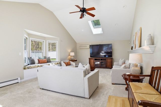 43 Carriage Hill Road, Northborough, MA 01532
