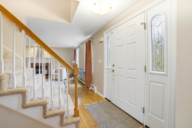 43 Carriage Hill Road, Northborough, MA 01532