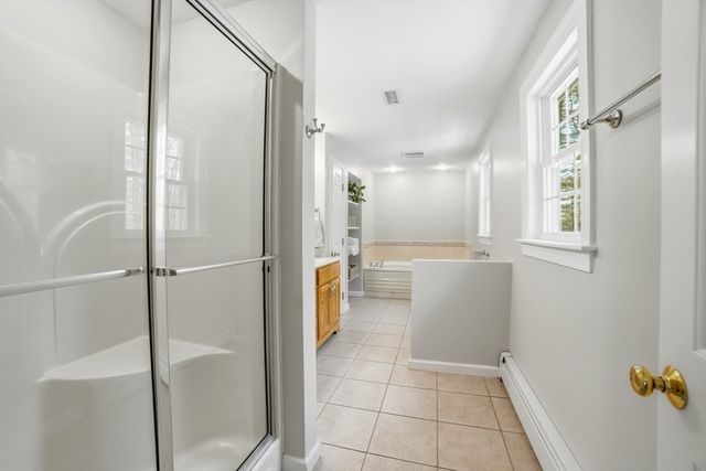 43 Carriage Hill Road, Northborough, MA 01532