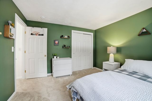 43 Carriage Hill Road, Northborough, MA 01532
