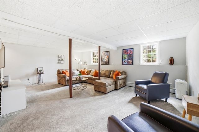 43 Carriage Hill Road, Northborough, MA 01532