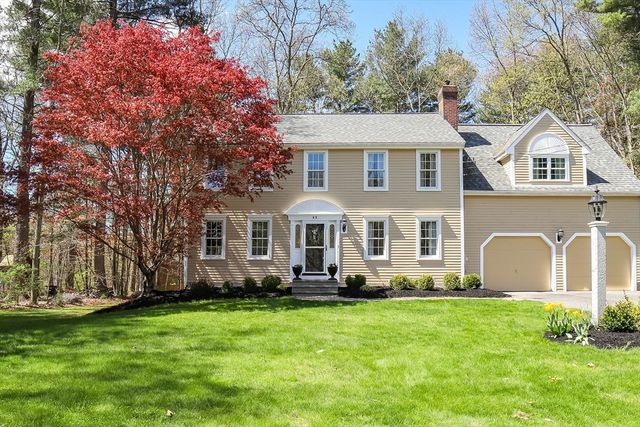 43 Carriage Hill Road, Northborough, MA 01532