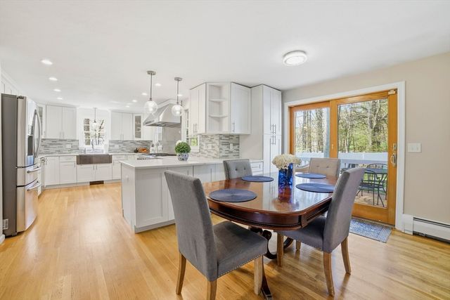 43 Carriage Hill Road, Northborough, MA 01532