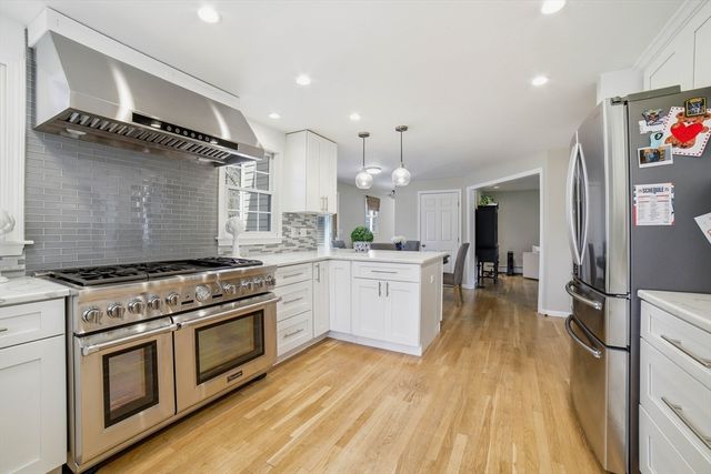 43 Carriage Hill Road, Northborough, MA 01532