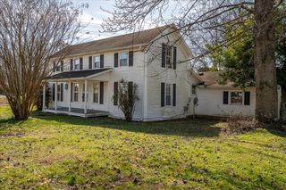 202 Vine St, Loretto, TN 38469