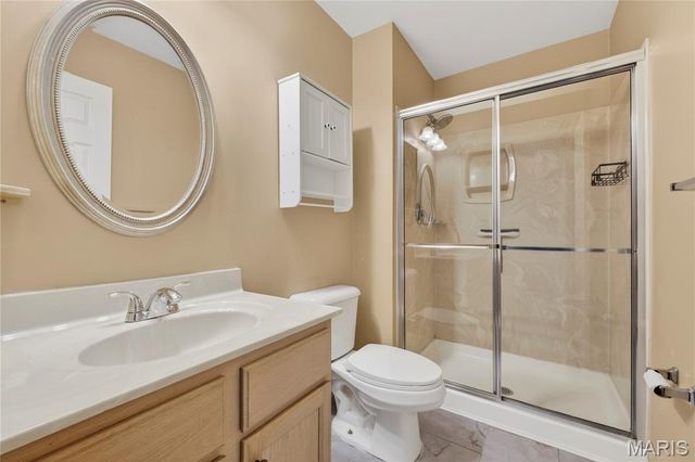 763 Shadow Pine Drive, Fenton, MO 63026