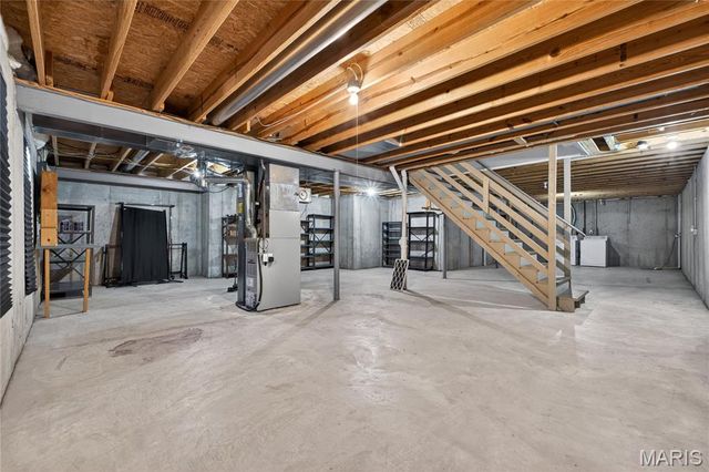 763 Shadow Pine Drive, Fenton, MO 63026