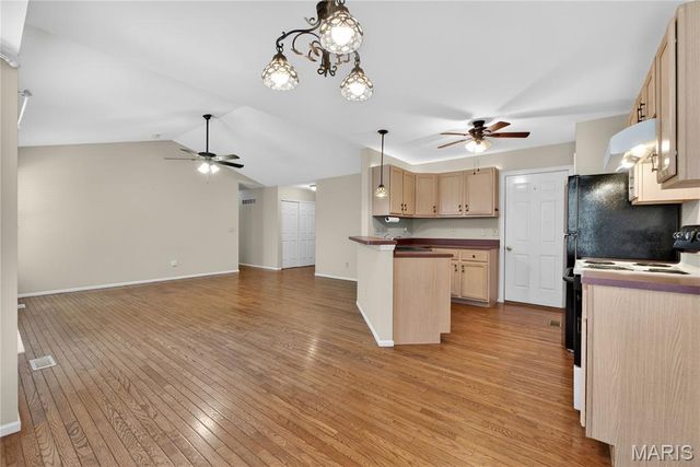 763 Shadow Pine Drive, Fenton, MO 63026