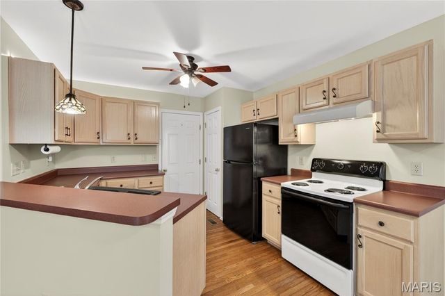 763 Shadow Pine Drive, Fenton, MO 63026