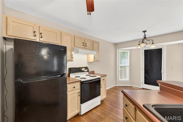 763 Shadow Pine Drive, Fenton, MO 63026