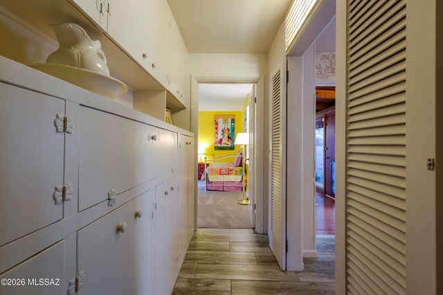 3819 E Calle Cortez, Tucson, AZ 85716