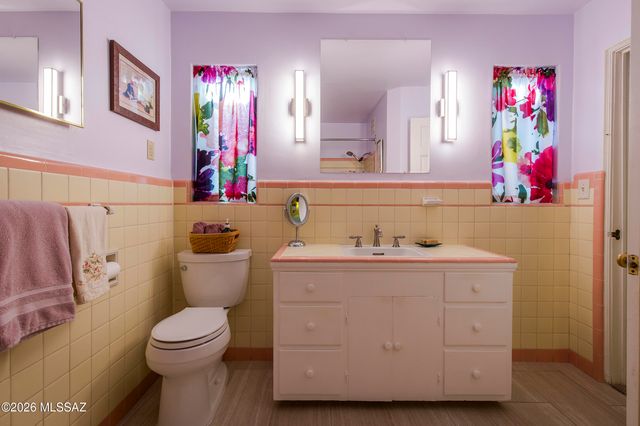 3819 E Calle Cortez, Tucson, AZ 85716