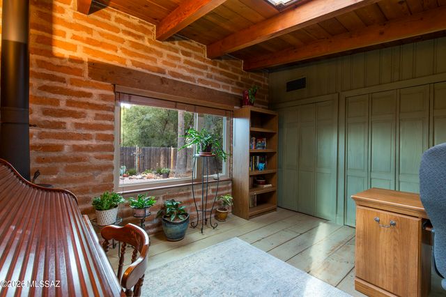 3819 E Calle Cortez, Tucson, AZ 85716