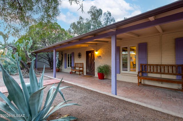 3819 E Calle Cortez, Tucson, AZ 85716