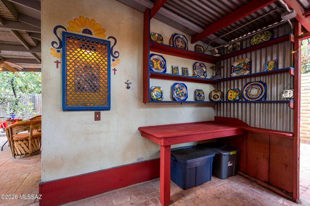 3819 E Calle Cortez, Tucson, AZ 85716