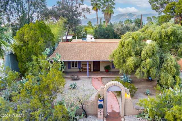 3819 E Calle Cortez, Tucson, AZ 85716
