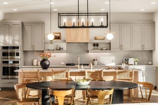 1301 Ruth Ave, Austin, TX 78757