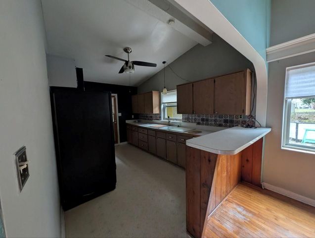 2304 VINE STREET, Leesburg, FL 34748