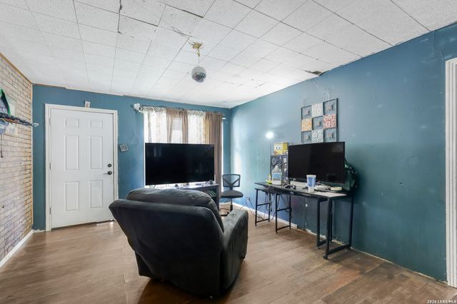 319 Imperial Blvd, San Antonio, TX 78226