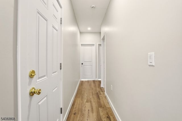 67 Brookdale Ave, Newark City, NJ 07106