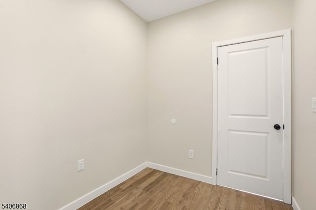 67 Brookdale Ave, Newark City, NJ 07106