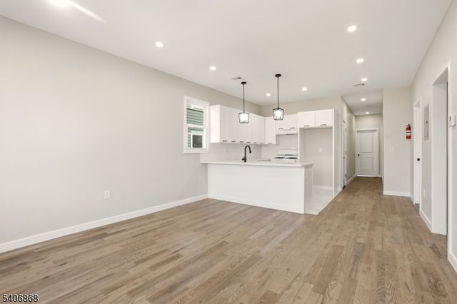 67 Brookdale Ave, Newark City, NJ 07106