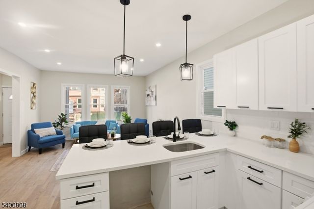 67 Brookdale Ave, Newark City, NJ 07106