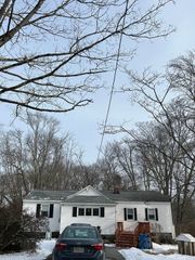 42 Perley Street, Methuen, MA 01844