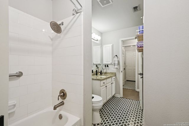 16743 Worthington, San Antonio, TX 78248
