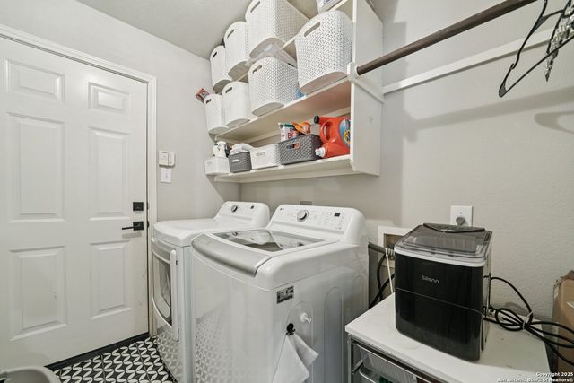 16743 Worthington, San Antonio, TX 78248