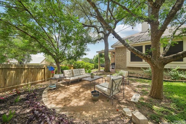 16743 Worthington, San Antonio, TX 78248