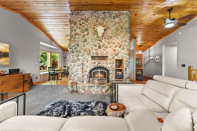 14986 130th Street Lane N, Stillwater, MN 55082