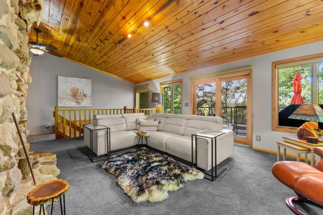 14986 130th Street Lane N, Stillwater, MN 55082