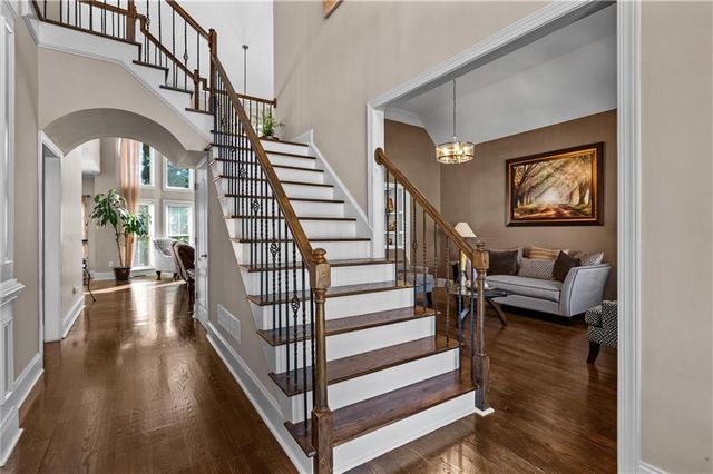 231 Golf Crest Drive, Acworth, GA 30101